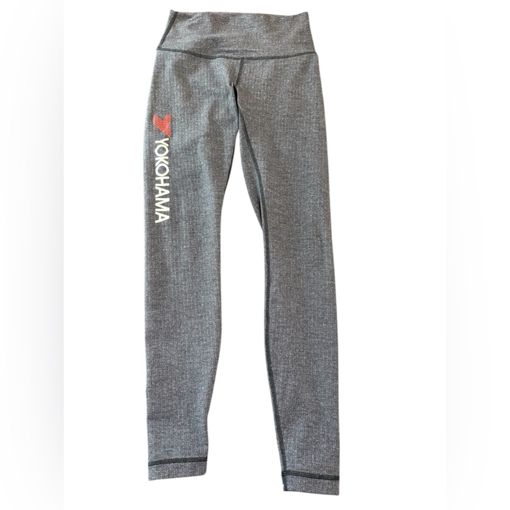 Lululemon Wunder Under Tight Luon Variegated Knit Black Size 6 Rare Graphic